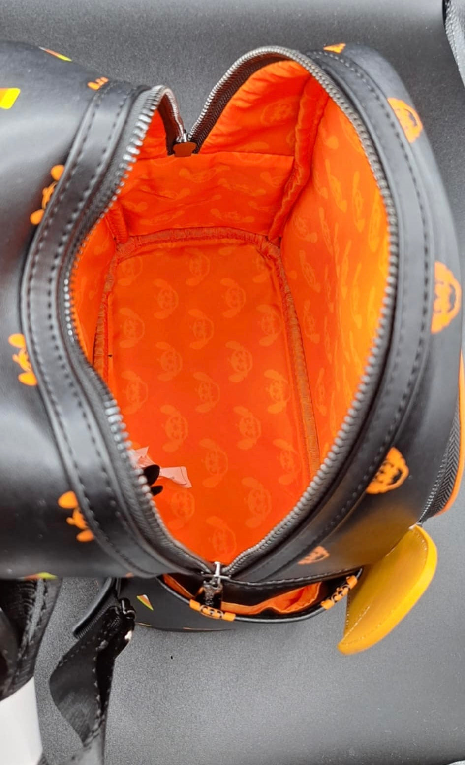 Loungefly Disney Lilo & Stitch Jack-o'-lantern Stitch Mini Backpack
