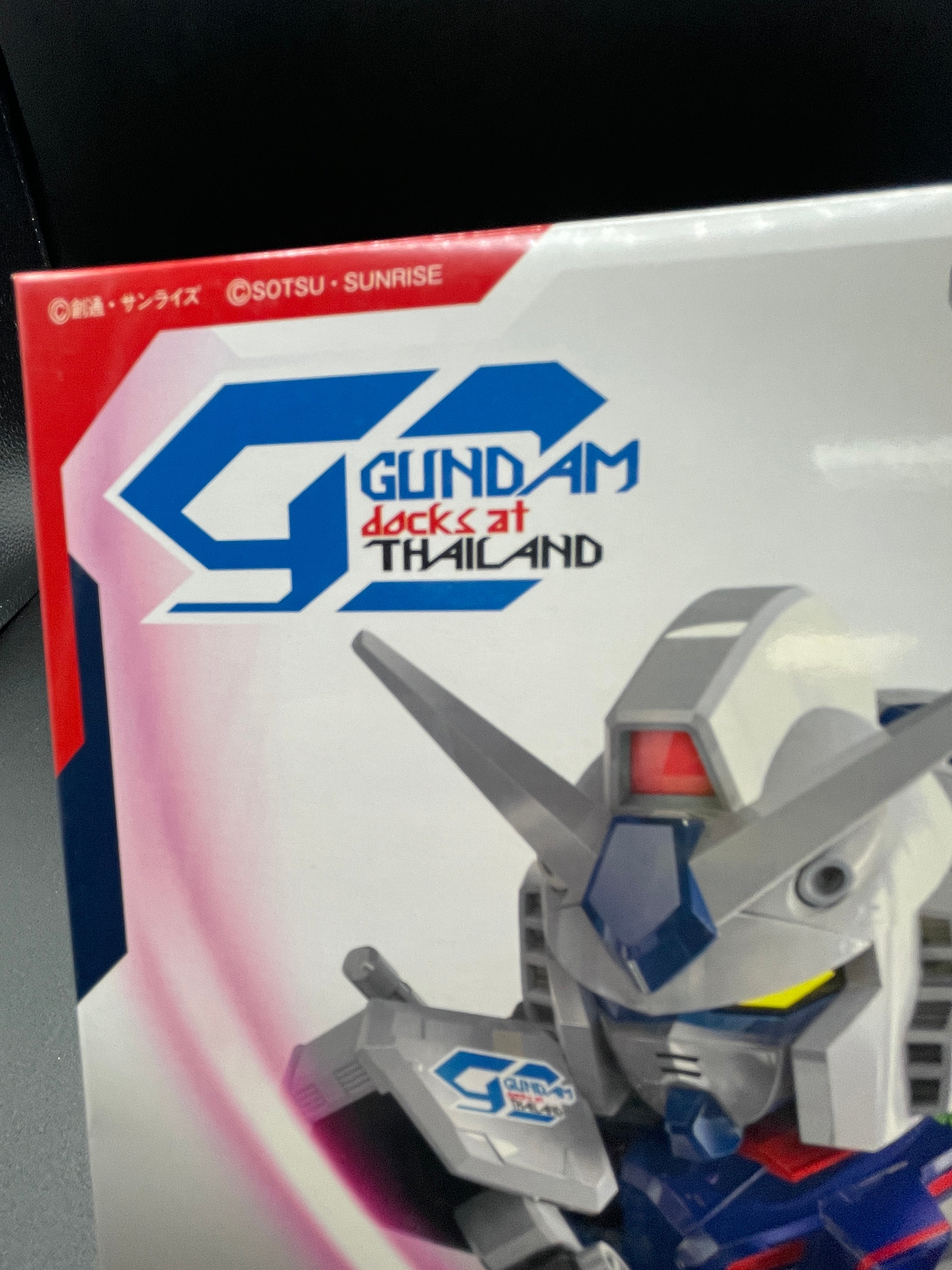 Bandai SD Gundam Ex-Standard RX-78-2 Ver. Gundam Docks At Thailand