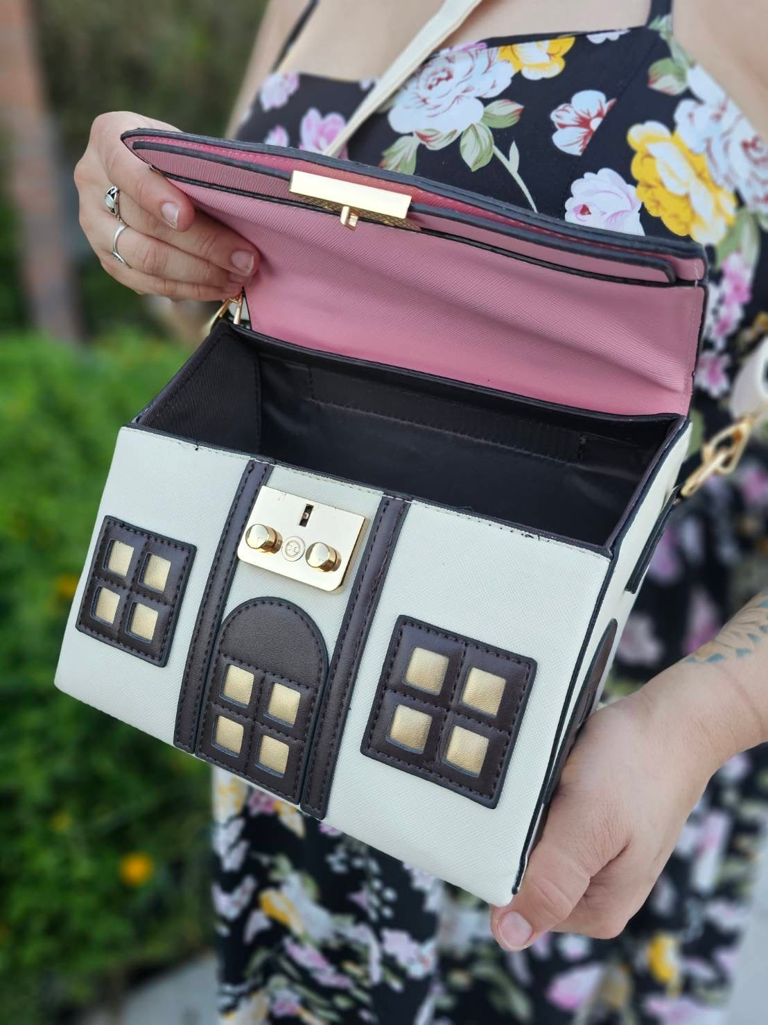 Black House White House Crossbody Shoulder Bag